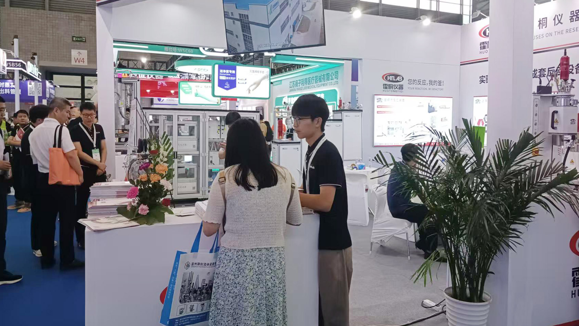 我司銷售容易準備就緒，迎接第一波訪客